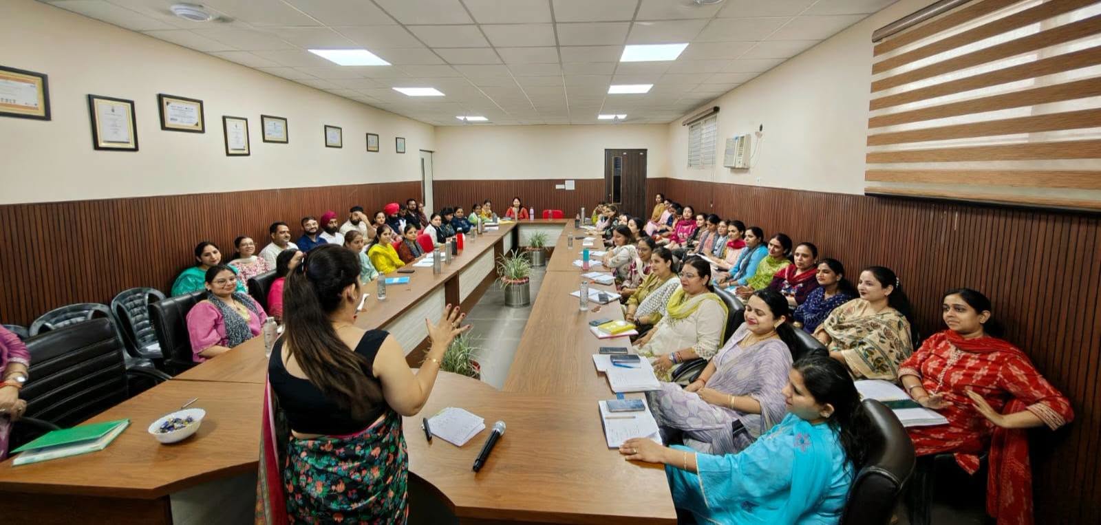 Workshop on Critical & Creative Thinking